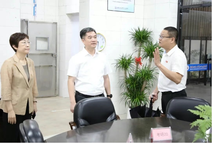 成人网站
